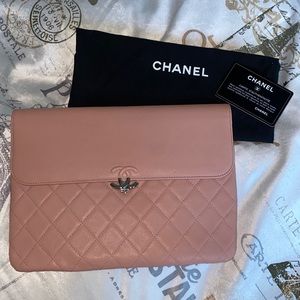 Chanel Beige/Pink Clutch